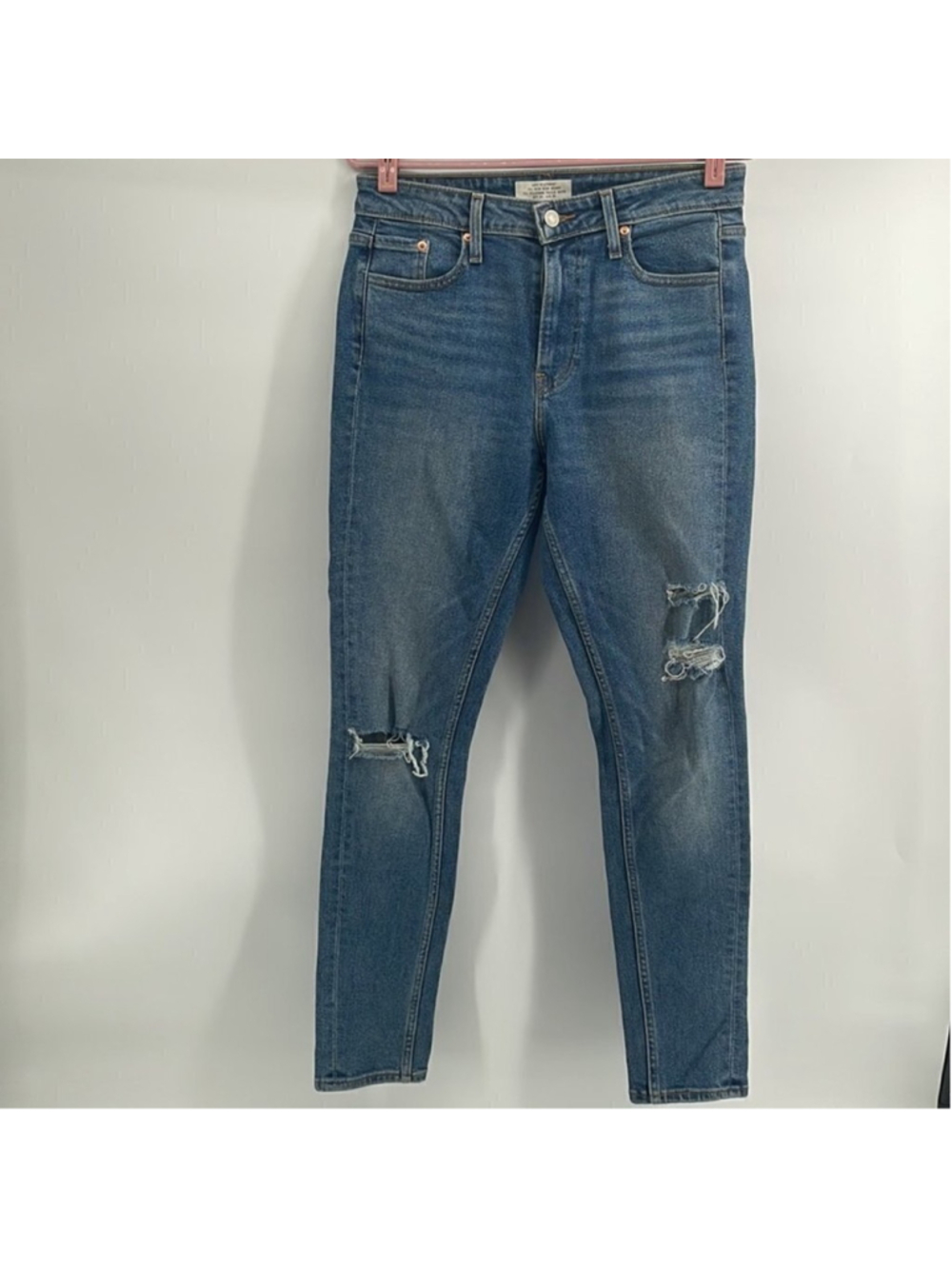 Levi’s altered high rise skinny 721 29x30 distressed medium wash back